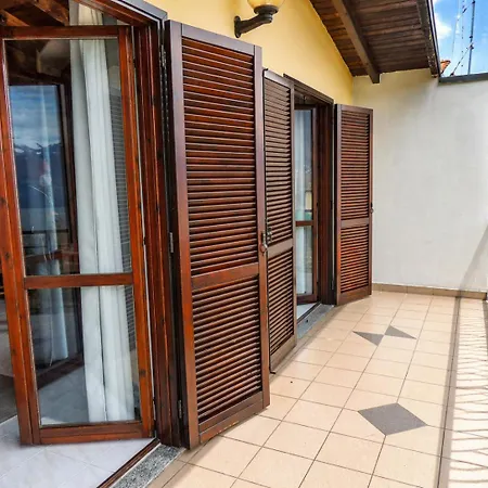 Residenza Arcobaleno Apartamento *